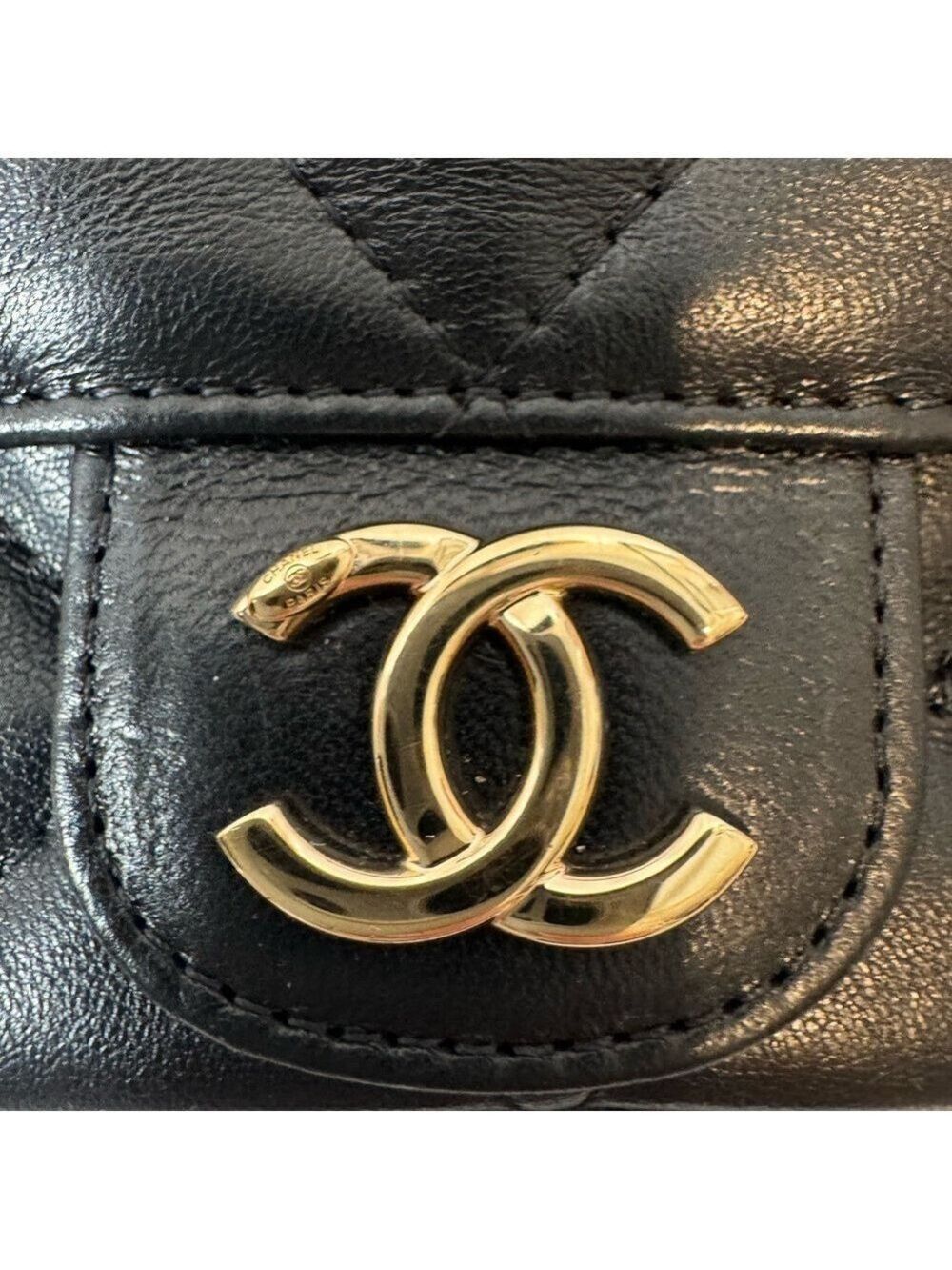 Chanel Mini Quilted Lambskin Chain Crossbody Bag Black Gold Hardware COA - Picture 16 of 16